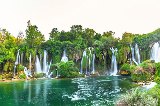 MOSTAR AND KRAVICE WATERFALLS TOUR: every day, 390 kn